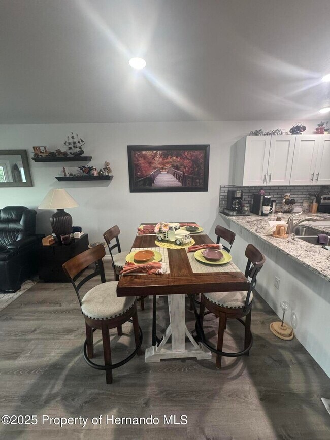 Building Photo - 6891 Clark St