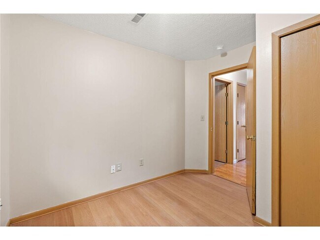 Building Photo - 926 Wescott Trail
