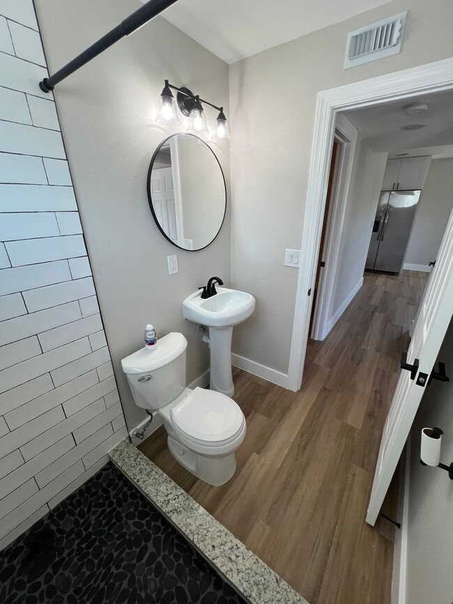 Building Photo - Totally updated !!  All new interior.  Bri...