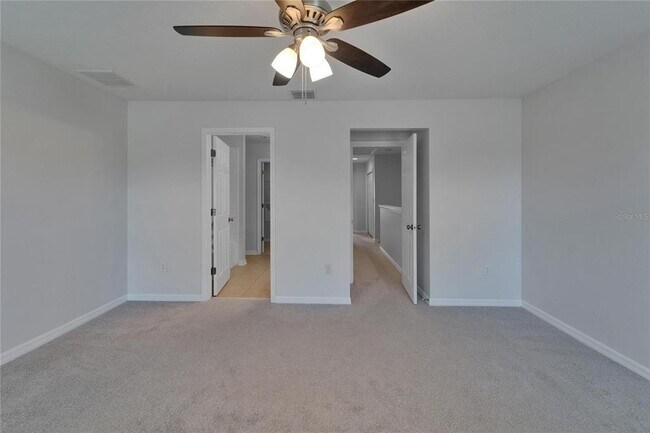 Building Photo - 8818 Red Beechwood Ct