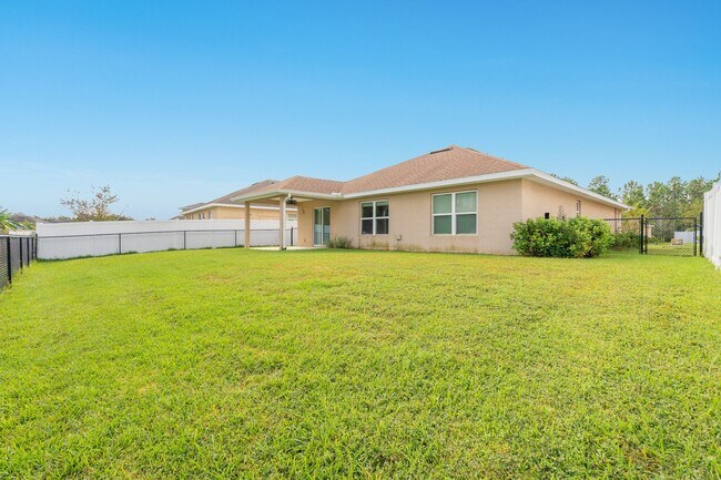 Building Photo - 3/2 Split Plan Home in Cypress Place
