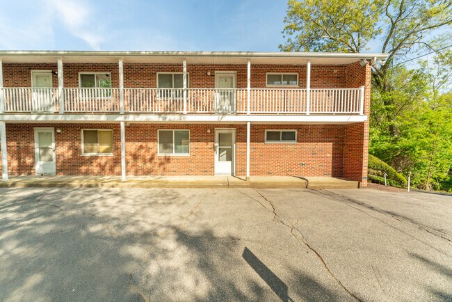 Building Photo - 1538 CT-12