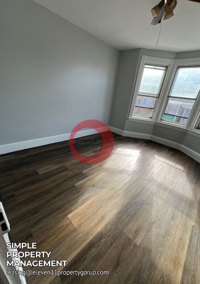 Building Photo - 1239 Greenwich St