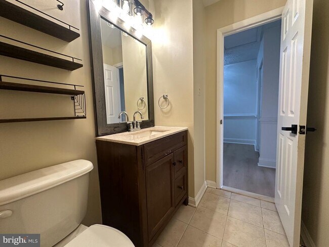 Building Photo - 8282 White Pine Dr