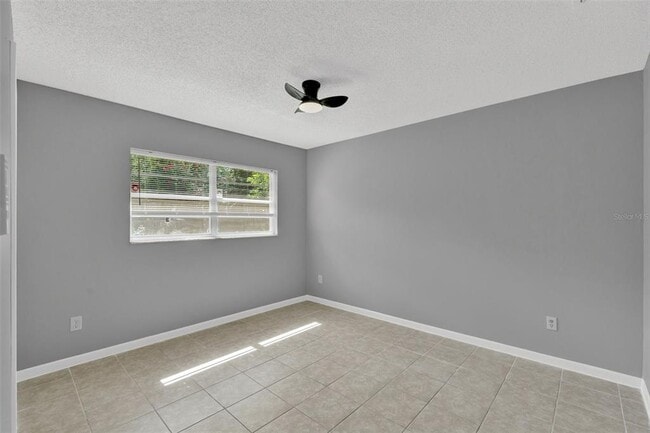 Building Photo - 3705 Rundo Dr