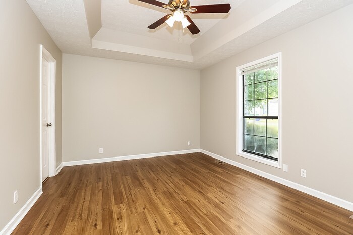 Building Photo - 406 Highland Dr