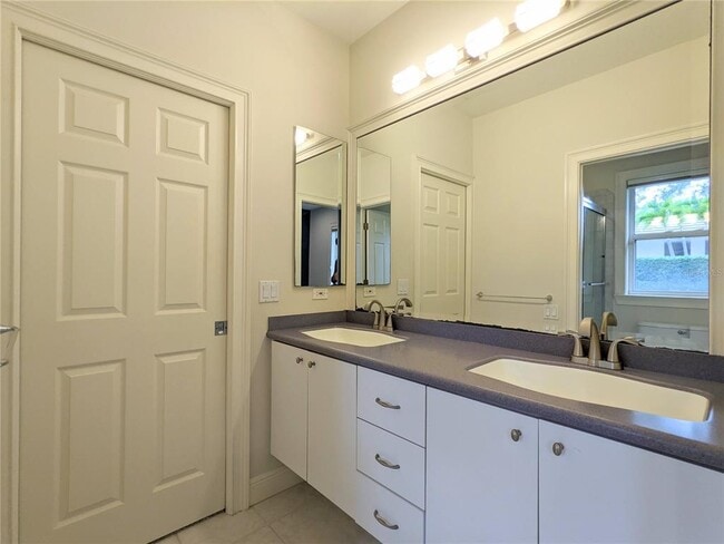 Building Photo - 7460 Paurotis Ct