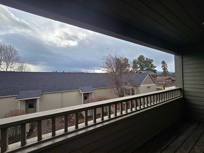 Building Photo - Live In Pine Meadow village