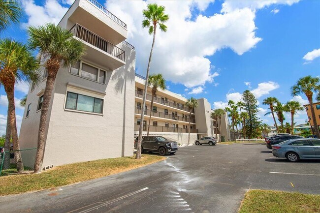 Building Photo - 18201 Gulf Blvd