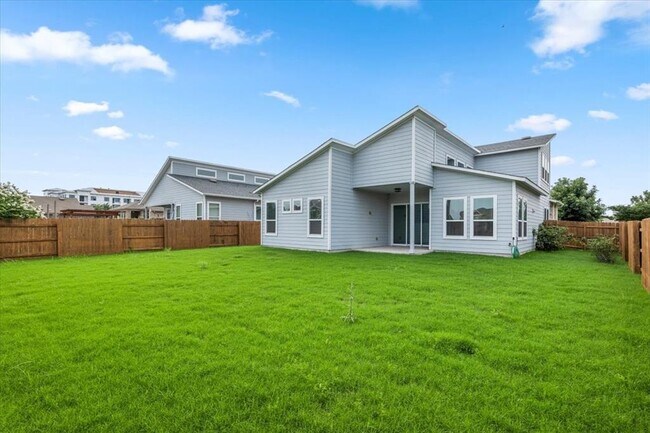 Building Photo - 7201 Garnet Mill Ln