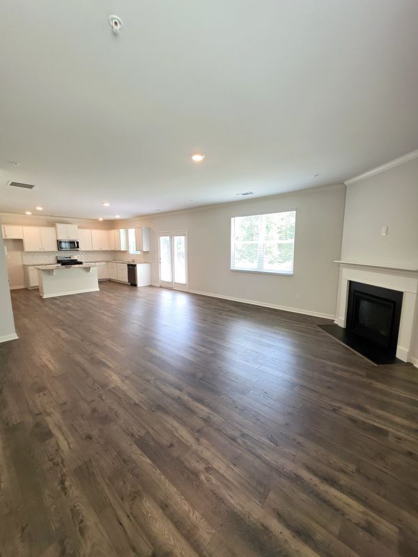 Building Photo - 965 Athena Bnd