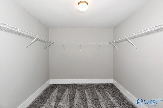 Building Photo - 381 McCollum Rd