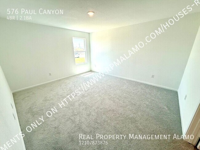 Building Photo - 576 Paul Cyn
