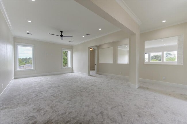 Building Photo - 2118 Nina Lee Ln
