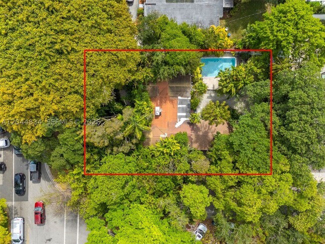 Building Photo - 5390 Sunset Dr
