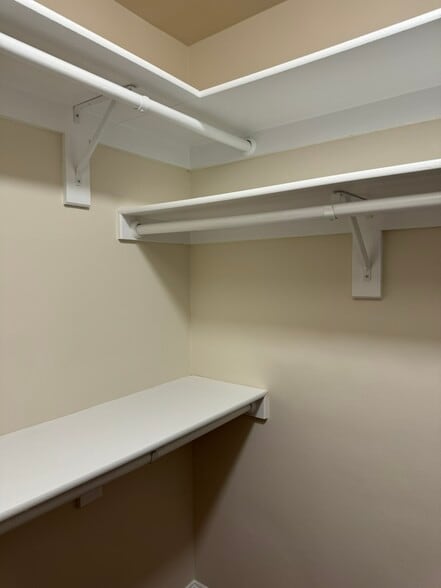 Building Photo - 2725 39th St NW