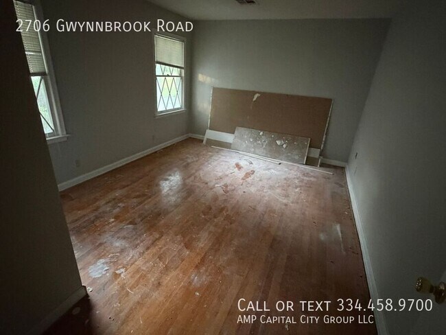Building Photo - 2706 Gwynnbrook Rd