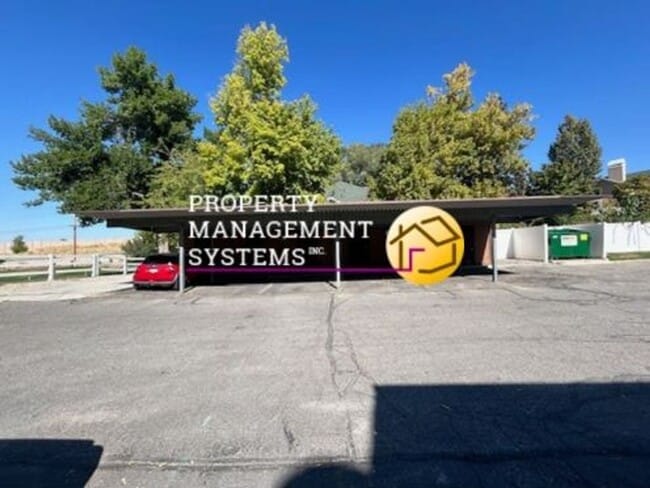 Building Photo - 2 Bedroom Sugarhouse Condo