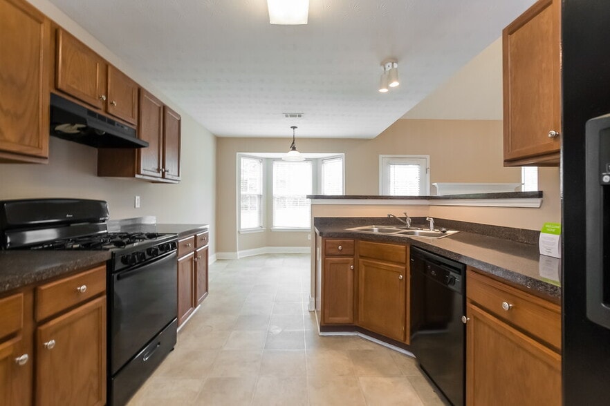 Building Photo - 4281 Single Tree Dr
