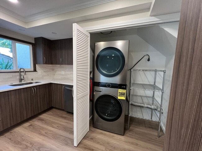 Building Photo - For Rent – Remodeled 2-Bedroom Condo in Citrus Heights