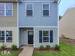 Building Photo - 185 Buckhorn Ave