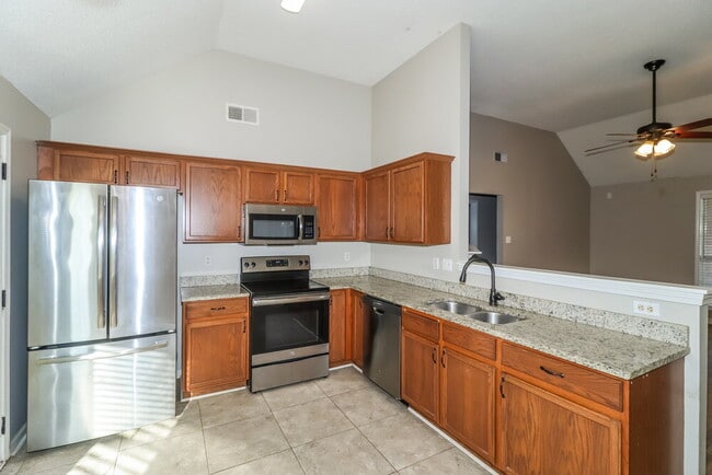 Building Photo - 5639 Camden Cove