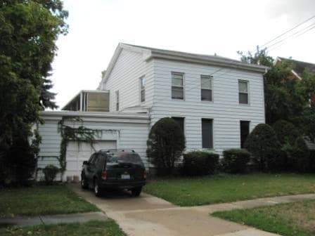Building Photo - 639 Webster St