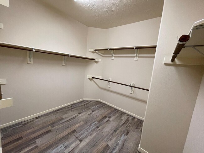 Building Photo - 20214 Cypresswood Estates Run