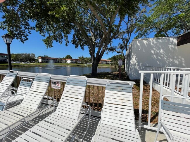 Building Photo - 1225 NW 21st St