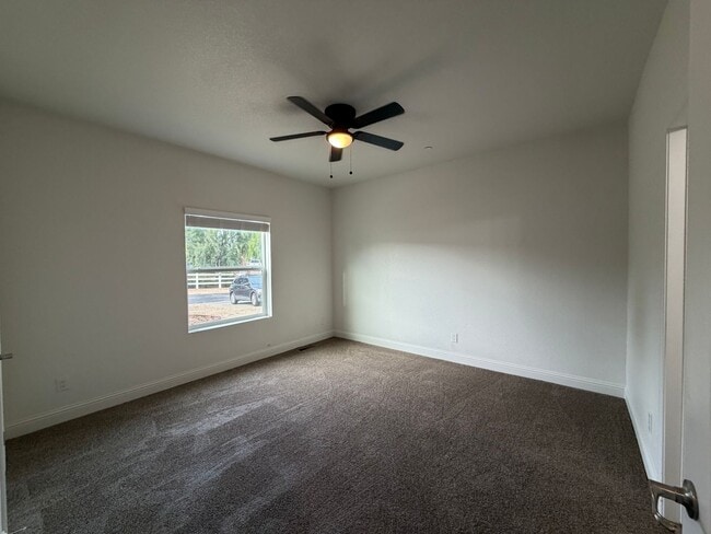 Building Photo - 40528 Calle Cancion