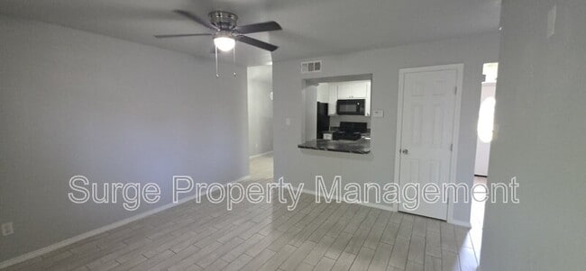 Building Photo - 9108 Lanham St