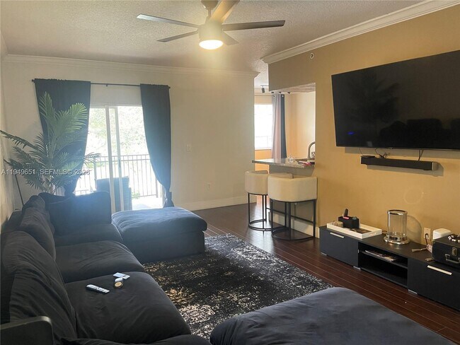 Building Photo - 160 SW 117th Terrace