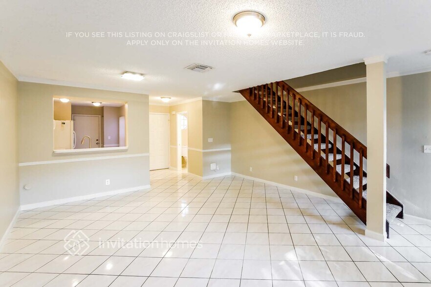 Building Photo - 10808 Cypress Glen Dr