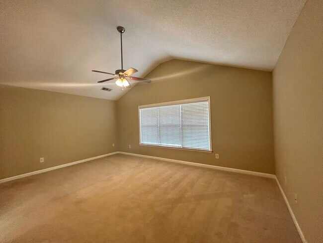 Building Photo - 1608 Hemburg Trace