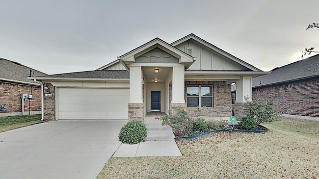 Building Photo - Spectacular 3 Bedroom 2 Bathroom Home in P...