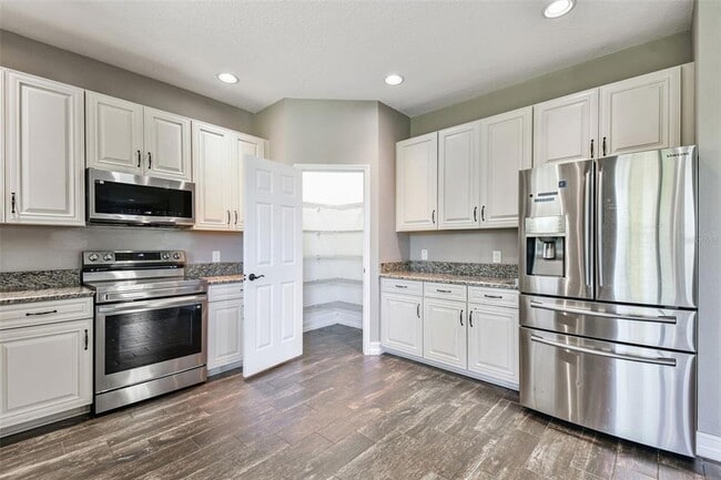 Building Photo - 33181 Shadow Branch Ln