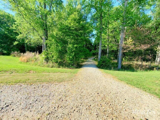 Building Photo - 101 Boren Wy