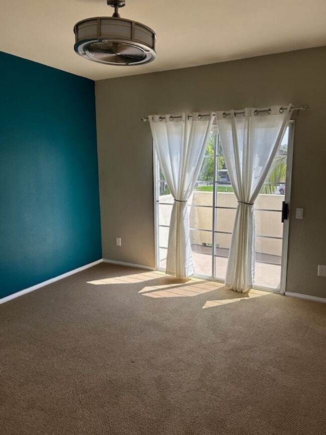 Building Photo - Beautiful 3bed/2bth in San Marcos!