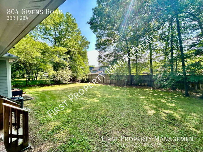 Building Photo - 804 Givens Rd