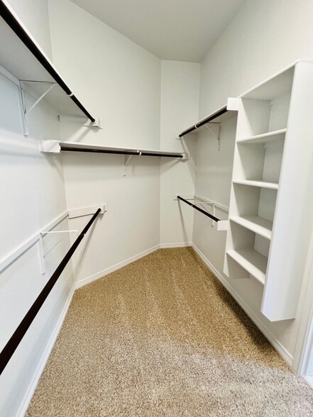 2 Separate Closets - 2100 Mar Vista Ln