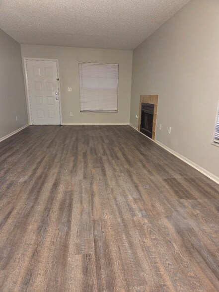 Building Photo - 4031 Tumble Wood Trl