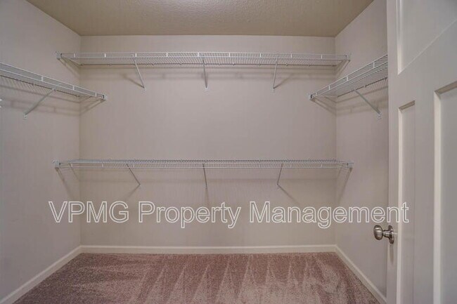 Building Photo - 6301 N 89th Ave