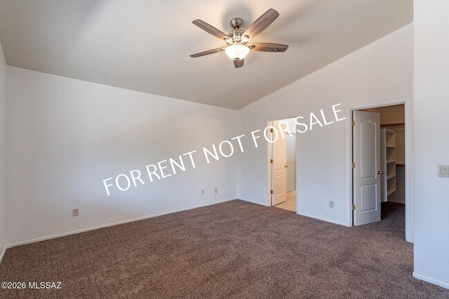 Building Photo - 2439 W Rousseau St