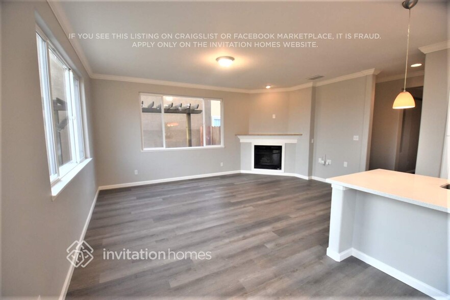 Building Photo - 1120 Villaggio Cir
