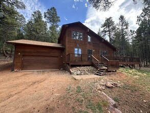 Building Photo - 380 Ponderosa Ln