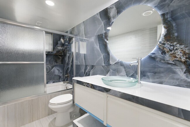 Building Photo - 3260 Silversmith Dr