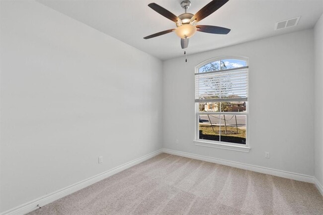 Building Photo - 2260 Nates Pl