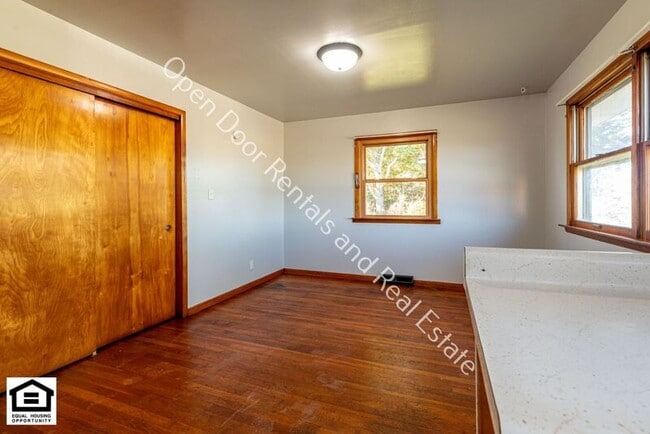 Building Photo - 6242 Co Rd 36
