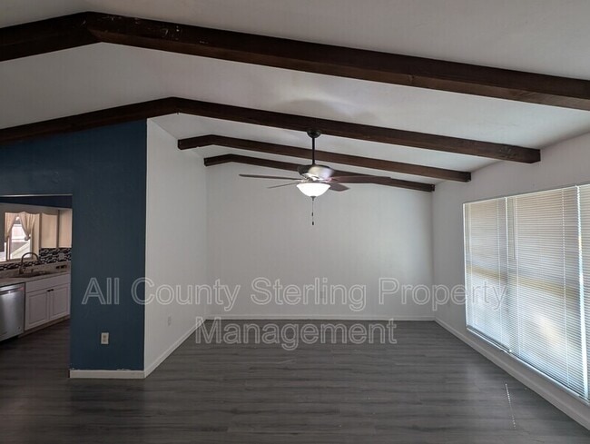 Building Photo - 2691 SE 31st St