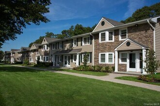 Building Photo - 317 Tudor Ln